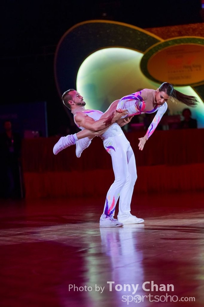 Performance038