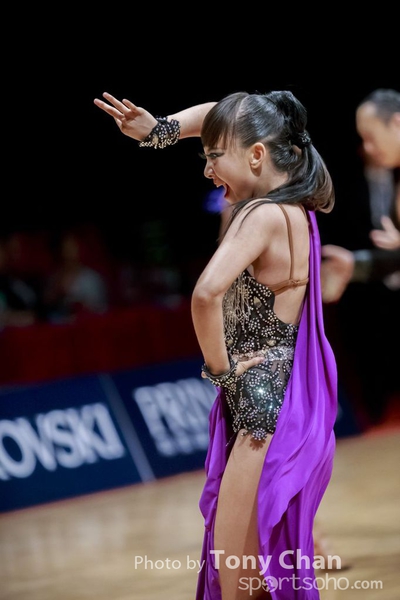 WDSF2-211