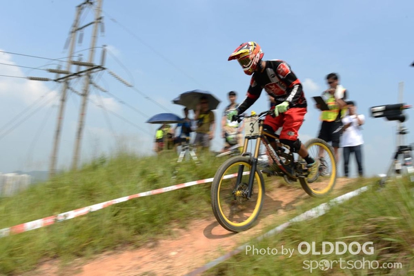 Downhill (14)