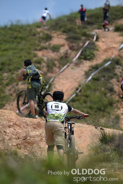 Downhill (50)