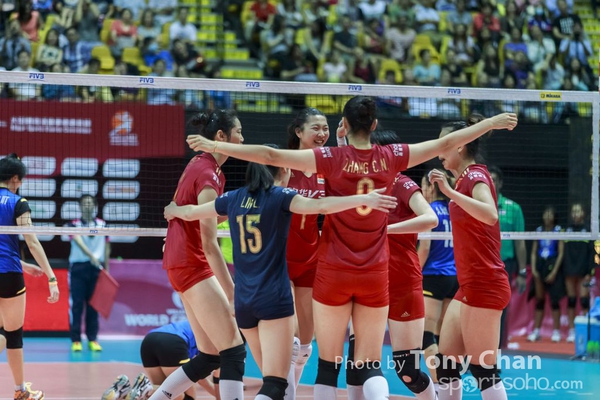 FIVB_Day 1 CHIvsTHI_053