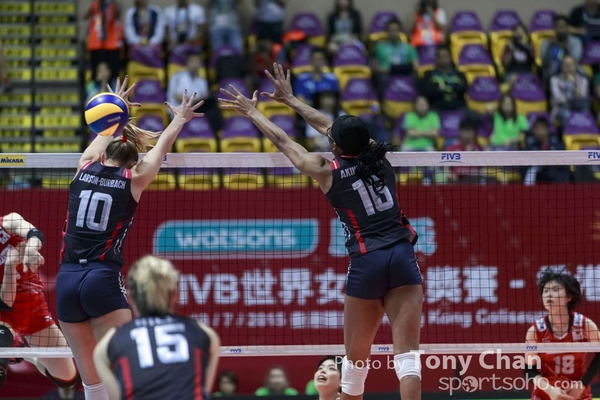FIVB_Day 1 USvsJAP_289