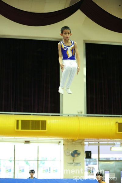 Trampoline_305