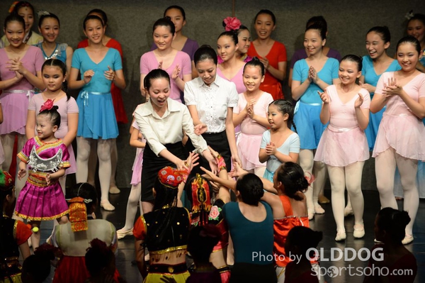 Melodies (605)
