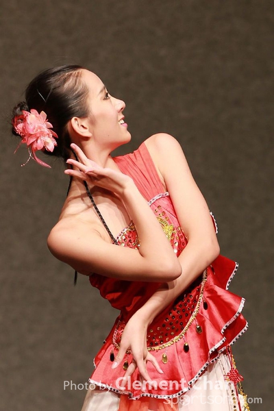 Moledies Dance_210_1