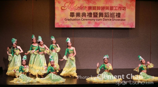 Moledies Dance_324_1