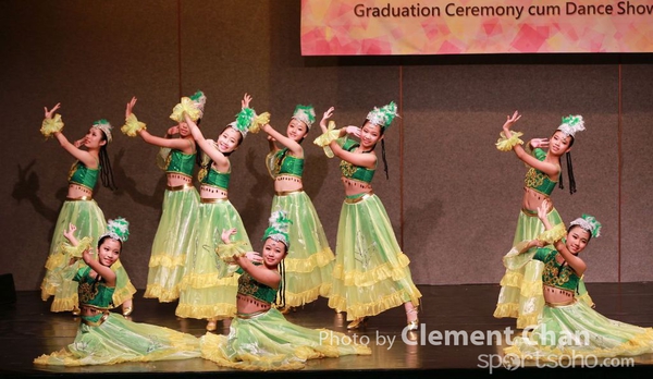Moledies Dance_325_1