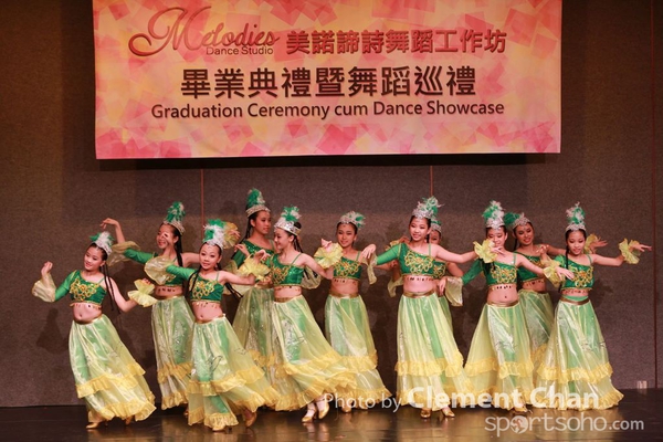 Moledies Dance_342_1