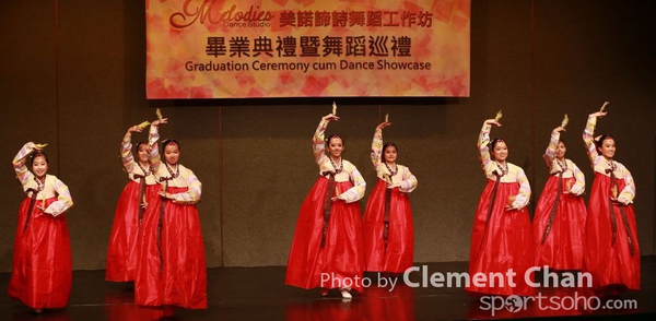 Moledies Dance_433_1