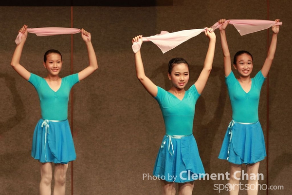 Moledies Dance_479_1