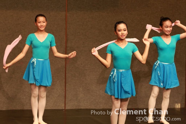 Moledies Dance_483_1