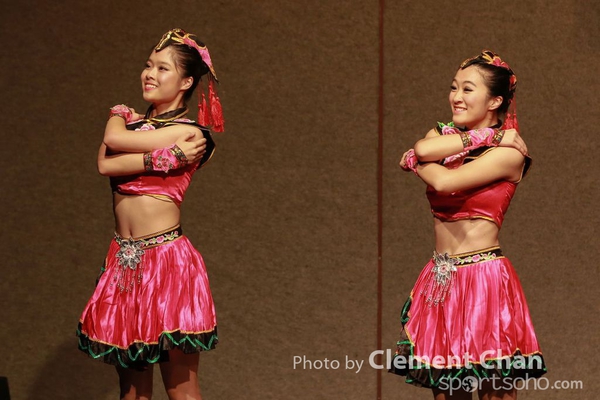 Moledies Dance_494_1