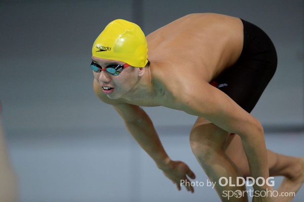 Swimming (110)