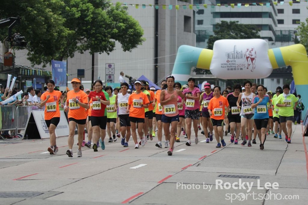 150913 MTR Walking (70)
