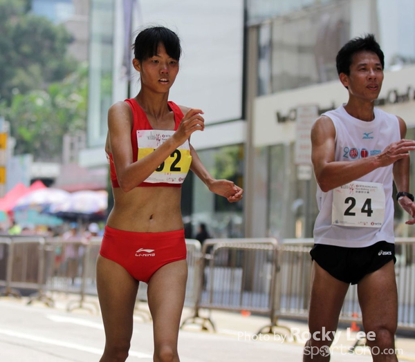 150913 MTR Walking (536)