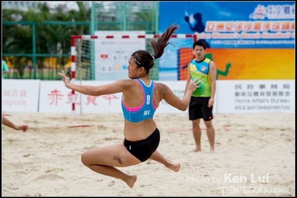 20151010handball1001