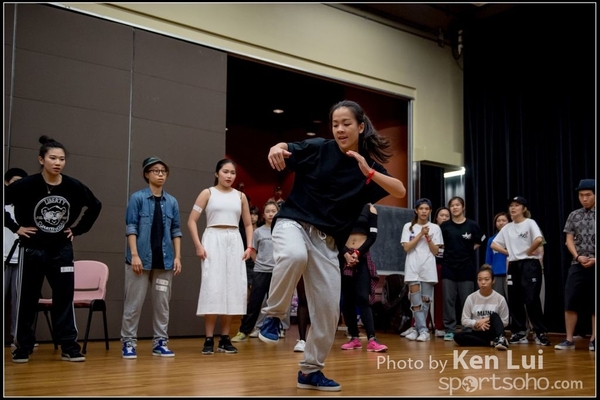 20151024 dance1056