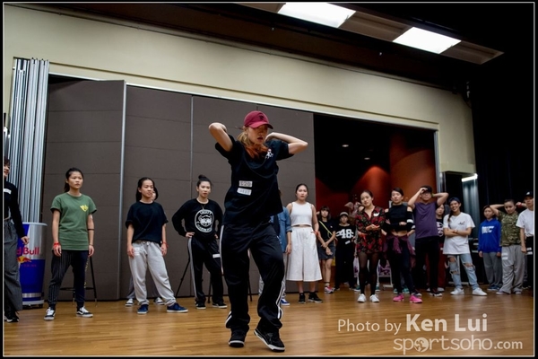 20151024 dance1086