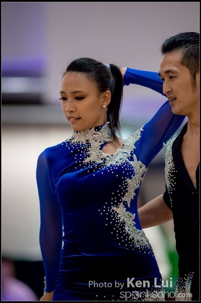 20151108 dance1064
