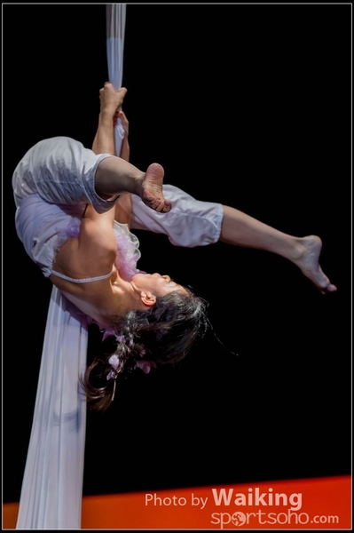 2015-11-19 Aerial Dance 0029