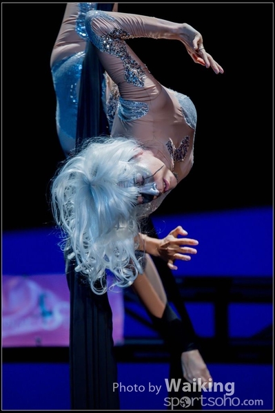 2015-11-19 Aerial Dance 0070
