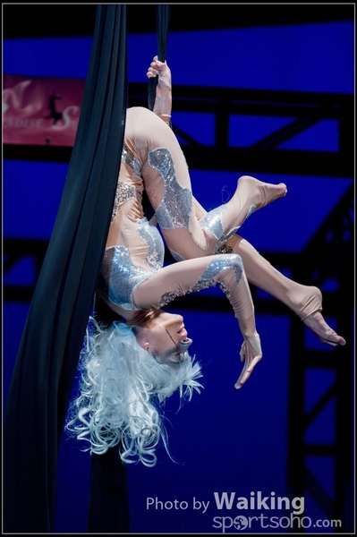 2015-11-19 Aerial Dance 0073