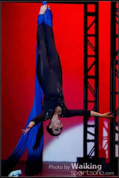 2015-11-19 Aerial Dance 0216
