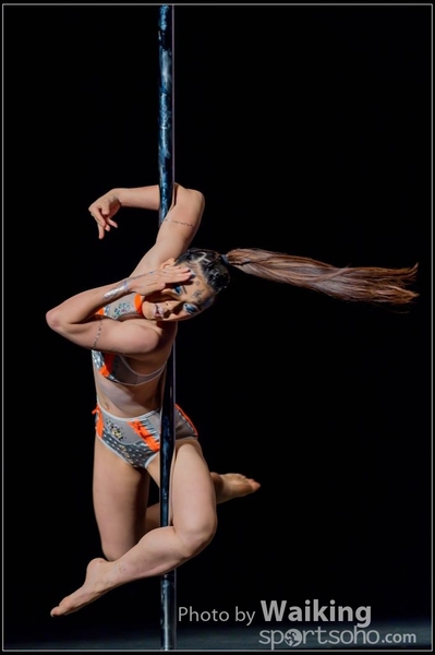 2015-11-19 Aerial Dance 0268