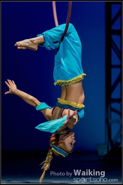 2015-11-19 Aerial Dance 0330