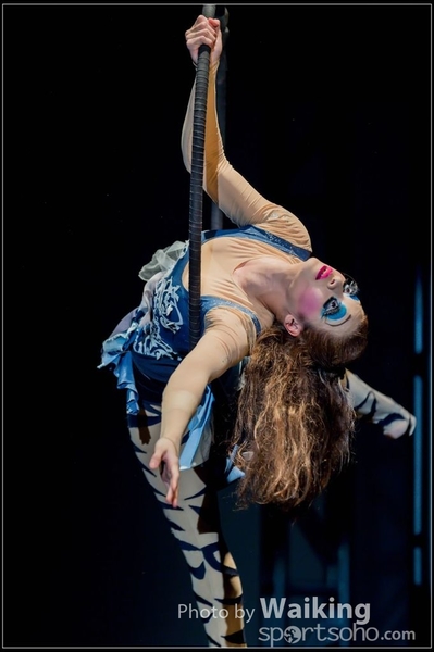 2015-11-19 Aerial Dance 0415