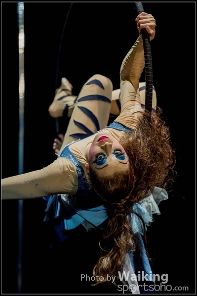 2015-11-19 Aerial Dance 0418
