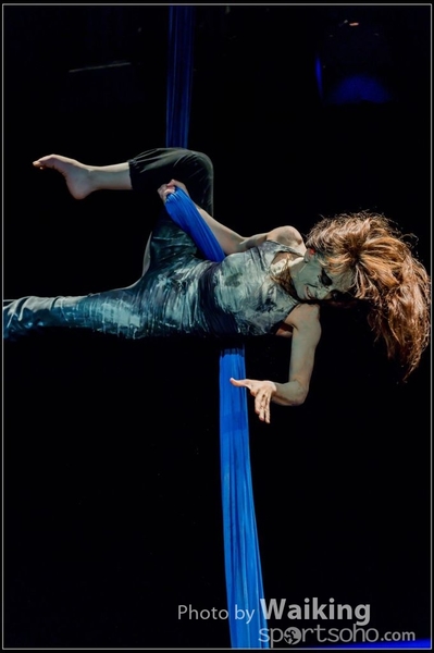 2015-11-19 Aerial Dance 0443