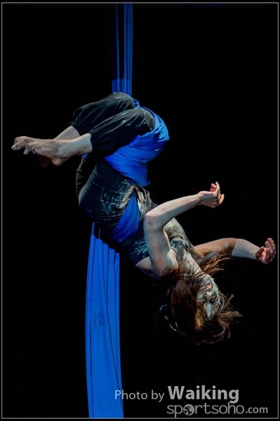 2015-11-19 Aerial Dance 0444