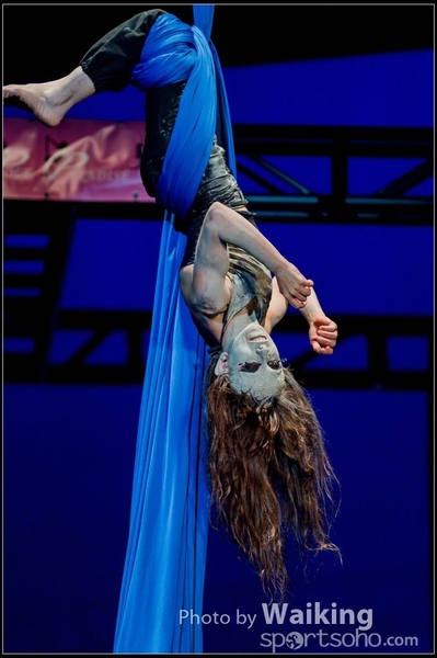2015-11-19 Aerial Dance 0446