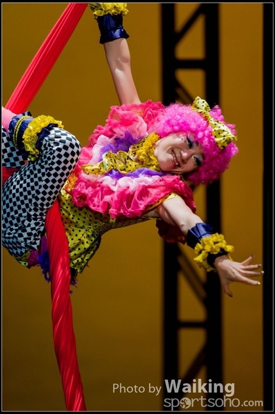 2015-11-19 Aerial Dance 0512