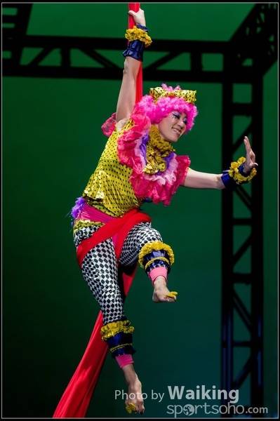 2015-11-19 Aerial Dance 0515