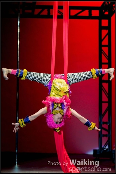 2015-11-19 Aerial Dance 0524