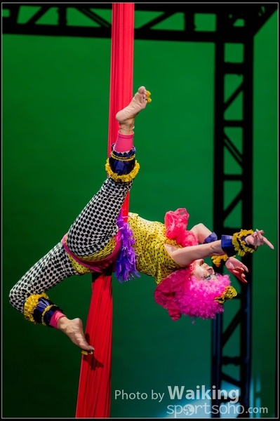 2015-11-19 Aerial Dance 0525