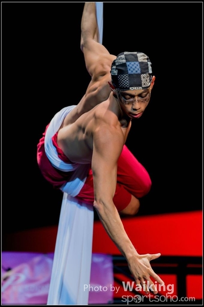 2015-11-19 Aerial Dance 0696