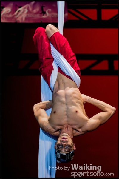 2015-11-19 Aerial Dance 0699