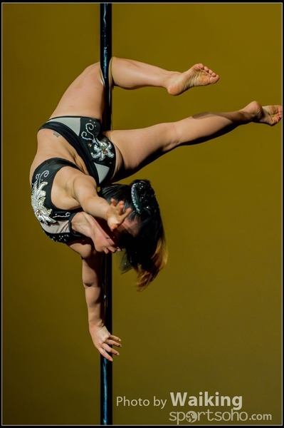 2015-11-19 Aerial Dance 0717