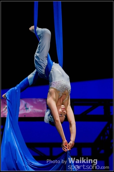 2015-11-19 Aerial Dance 0753