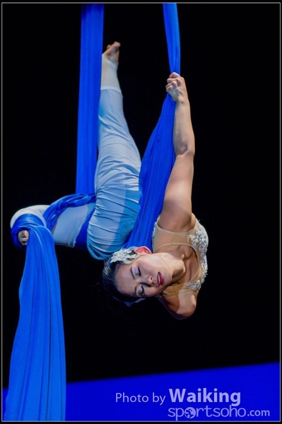 2015-11-19 Aerial Dance 0755
