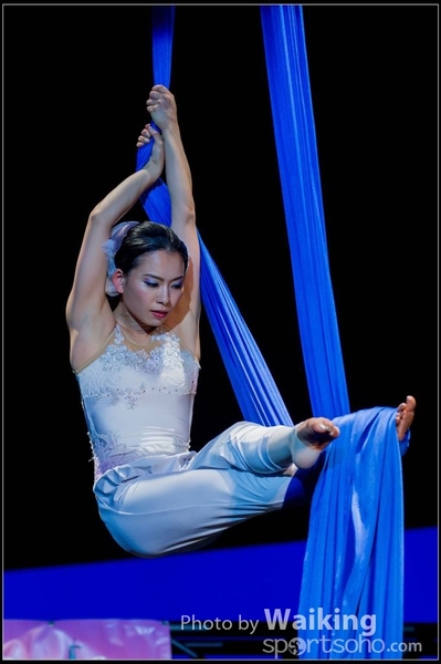 2015-11-19 Aerial Dance 0759