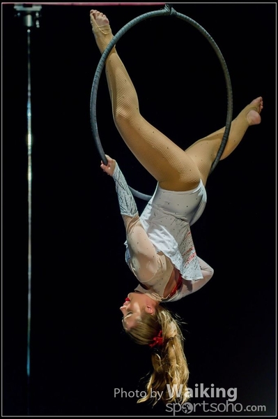 2015-11-19 Aerial Dance 0825