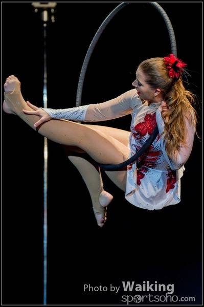 2015-11-19 Aerial Dance 0826