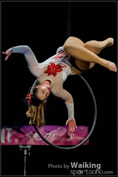 2015-11-19 Aerial Dance 0835