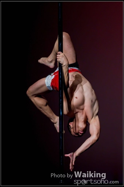 2015-11-19 Aerial Dance 0900