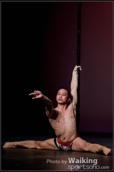 2015-11-19 Aerial Dance 0901