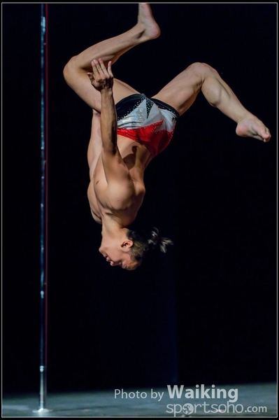 2015-11-19 Aerial Dance 0908